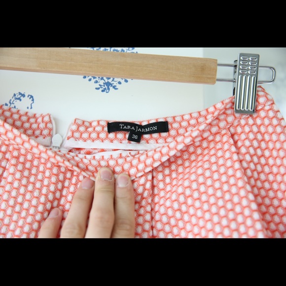 TARA JARMON SKIRT!! - Picture 2 of 3